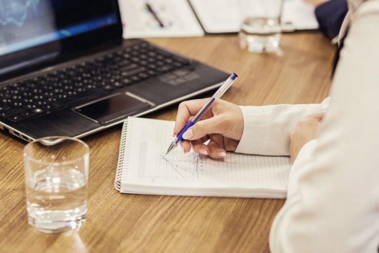 wie viele forschungsfragen masterarbeit